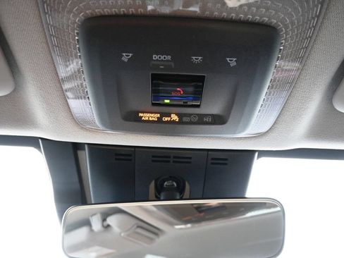 New 2026 Toyota Prius Plug-In Hybrid FWD image 28