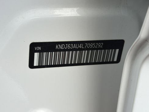 Used 2020 Kia Soul GT-Line w/ GT 2.0L Power Sunroof Package FWD image 35
