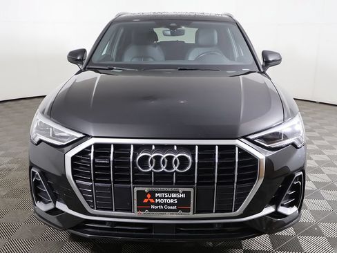 Used 2023 Audi Q3 2.0T Premium w/ Convenience Package AWD/4WD image 11