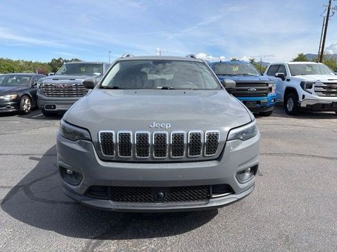 Used 2021 Jeep Cherokee Latitude Lux w/ Sun & Sound Group AWD/4WD image 2
