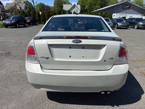 Used 2008 Ford Fusion SE FWD image 4
