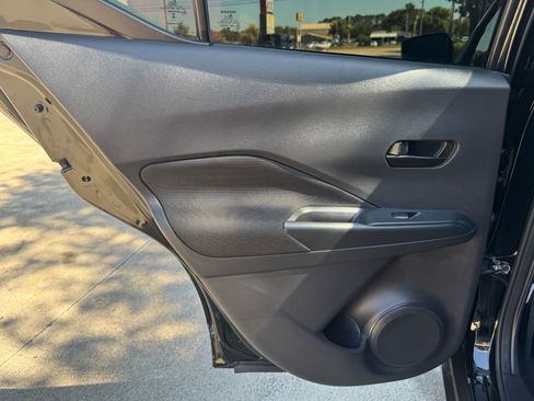 Used 2024 Nissan Kicks S image 29