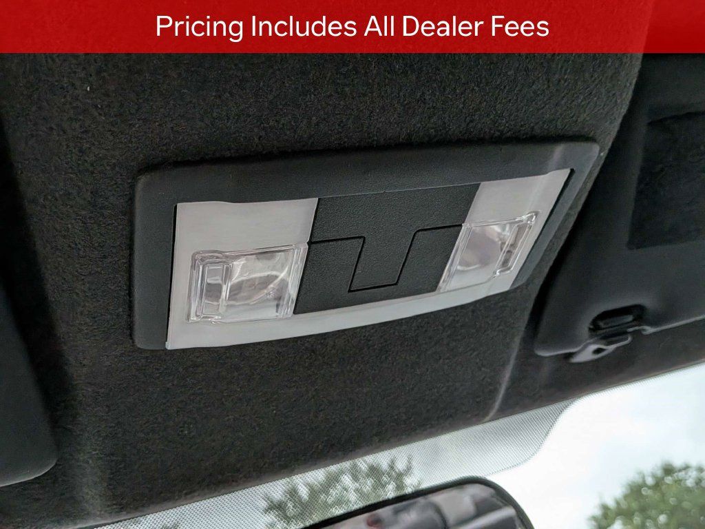 Used 2010 Ford Focus SE FWD image 20