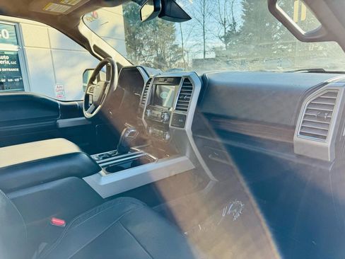 Used 2016 Ford F150 Lariat w/ Equipment Group 502A Luxury image 22