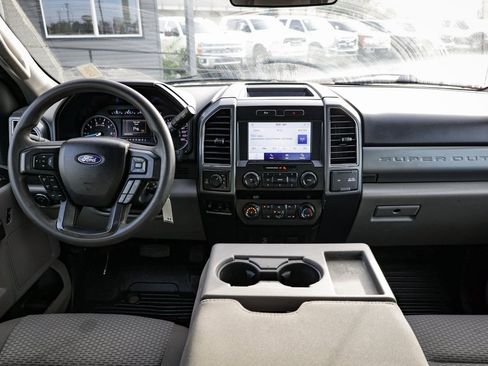 Used 2021 Ford F250 XLT image 21