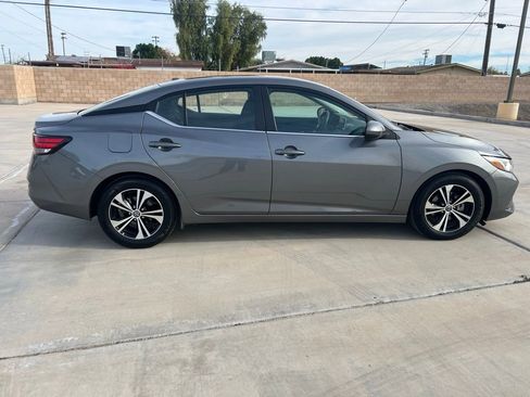 Used 2023 Nissan Sentra SV image 6