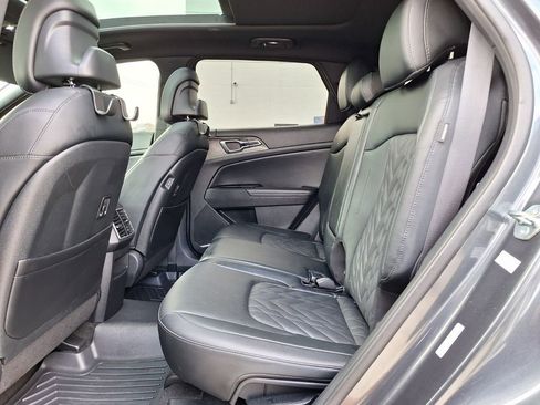 Used 2024 Kia Sportage X-Pro Prestige image 11