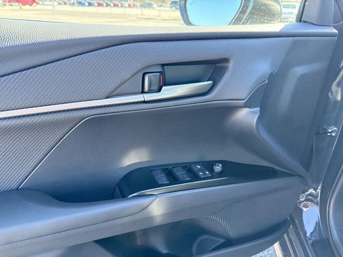 Certified 2026 Toyota Camry SE image 15