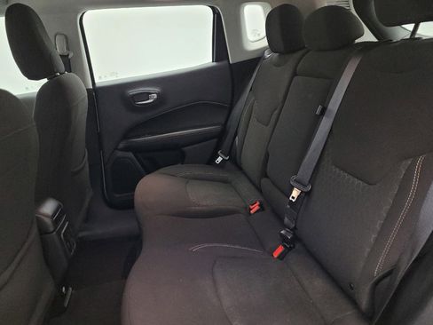 Used 2020 Jeep Compass Sport AWD/4WD image 18