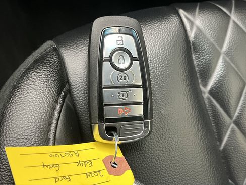 Certified 2024 Ford Edge Titanium image 28