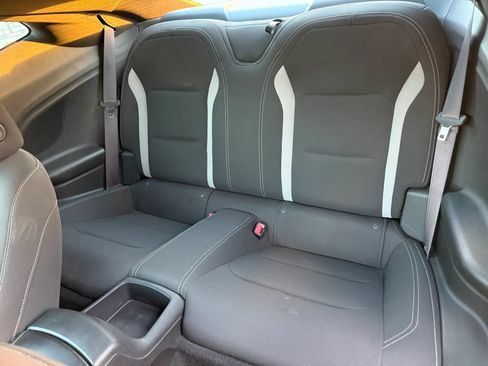 Used 2016 Chevrolet Camaro SS RWD image 12