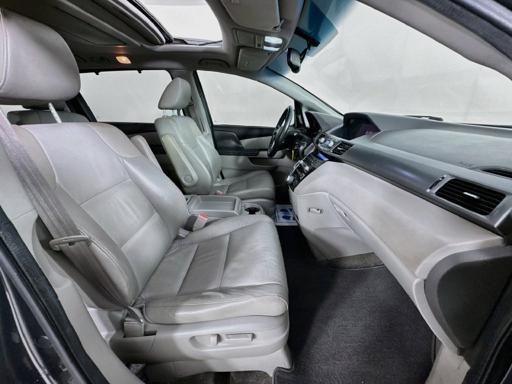 Used 2011 Honda Odyssey Touring image 38
