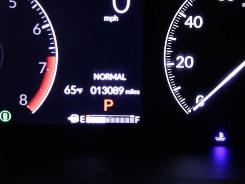 Certified 2024 Honda HR-V LX image 25