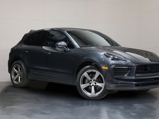 Used 2023 Porsche Macan video 1