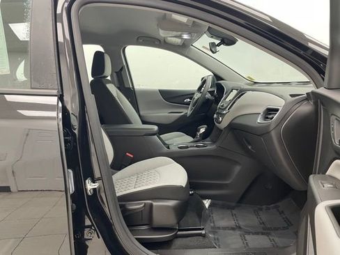 Certified 2024 Chevrolet Equinox LS w/ Midnight Edition image 15