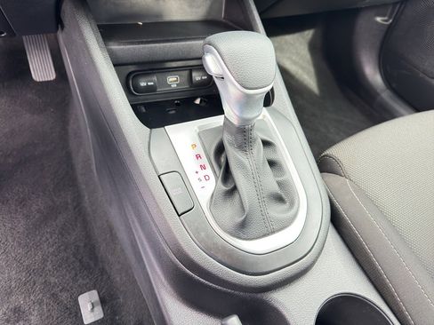 Used 2023 Kia Forte LXS image 15