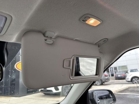 Used 2023 Hyundai Venue SEL w/ Cargo Package FWD image 27