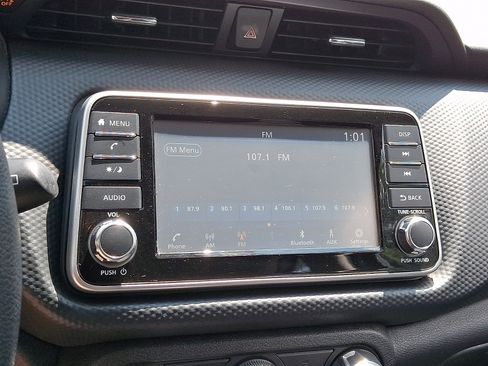 Certified 2023 Nissan Kicks S FWD image 19