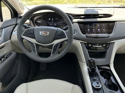 New 2025 Cadillac XT5 Premium Luxury w/ Technology Package image 13