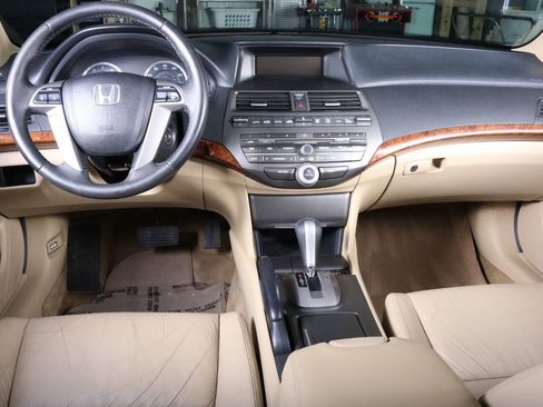 Used 2012 Honda Accord EX-L image 6