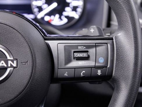 Used 2023 Nissan Rogue SV AWD/4WD image 24