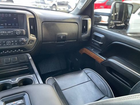 Used 2017 Chevrolet Silverado 3500 High Country w/ Duramax Plus Package AWD/4WD image 14