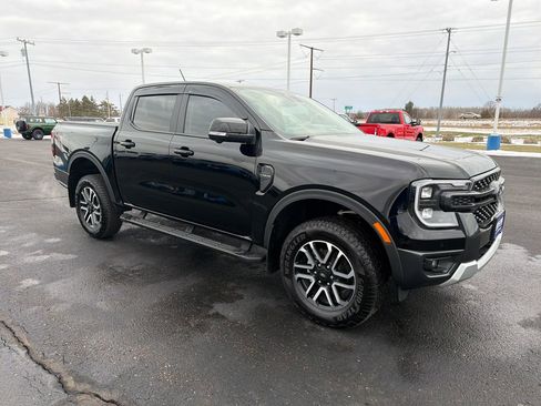 Used 2025 Ford Ranger Lariat w/ FX4 Off-Road Package image 7