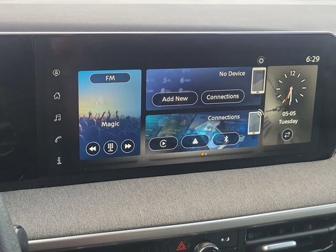 Certified 2025 Nissan Kicks SV FWD image 29