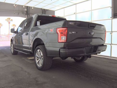 Used 2017 Ford F150 XL w/ Equipment Group 101A Mid AWD/4WD image 4