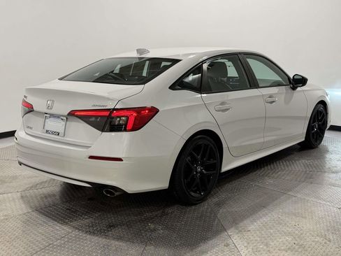 Used 2023 Honda Civic Sport image 6