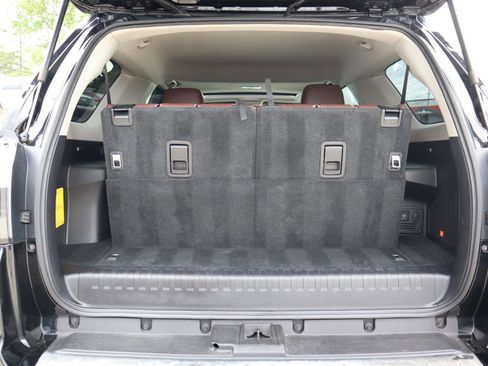 Used 2016 Toyota 4Runner Limited AWD/4WD image 6