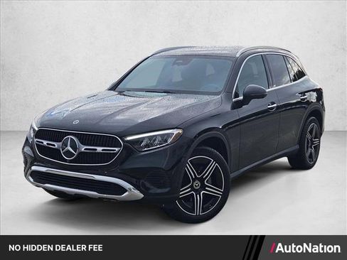 Certified 2026 Mercedes-Benz GLC 300 image 1