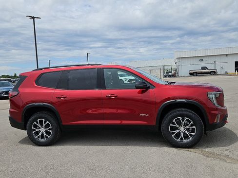 New 2026 GMC Acadia AT4 w/ LPO, Floor Liner Package AWD/4WD image 6