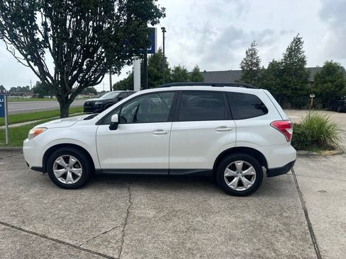 Used 2015 Subaru Forester 2.5i Premium w/ Popular Package #2 AWD/4WD image 4