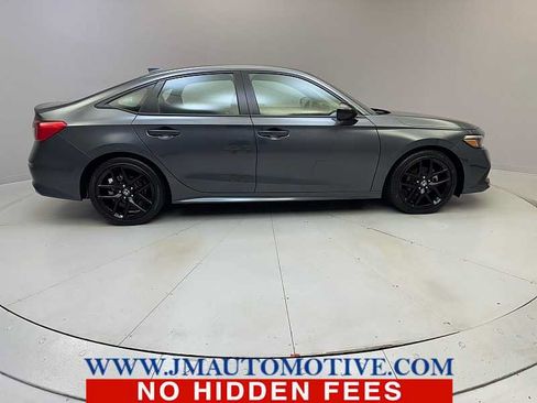 Used 2024 Honda Civic Sport image 6