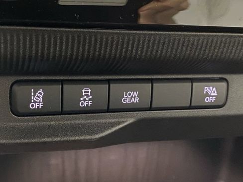 New 2026 Jeep Cherokee Limited image 30