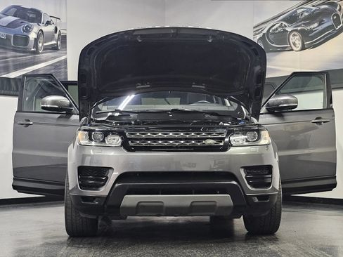 Used 2017 Land Rover Range Rover Sport SE AWD/4WD image 5
