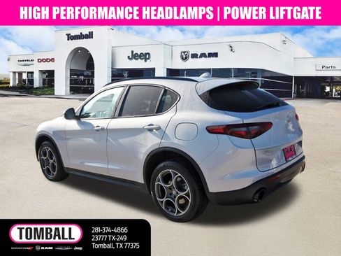 Used 2022 Alfa Romeo Stelvio Sprint image 5