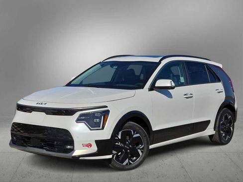 Used 2023 Kia Niro Wave image 1