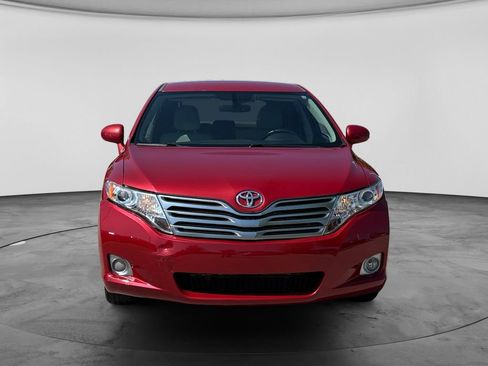 Used 2011 Toyota Venza w/ Convenience Pkg FWD image 2