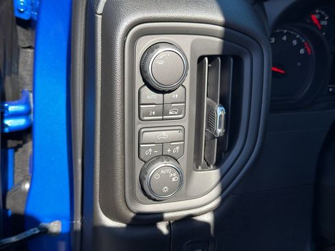 New 2026 Chevrolet Silverado 1500 Custom image 12