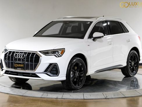 Used 2024 Audi Q3 2.0T Premium w/ Convenience Package image 8