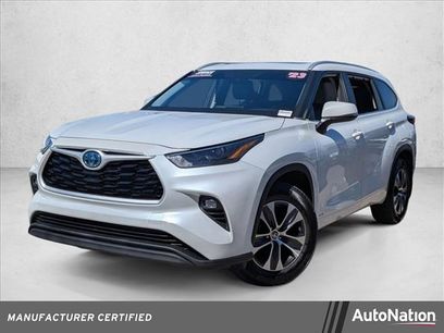 Used 2023 Toyota Highlander XLE
