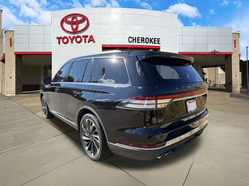 Used 2022 Lincoln Aviator Reserve w/ Equipment Group 201A image 7