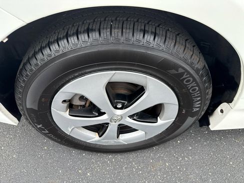 Used 2015 Toyota Prius Persona Series image 26