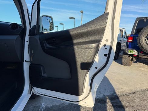 Used 2021 Nissan NV200 SV w/ Back Door Glass Package FWD image 24