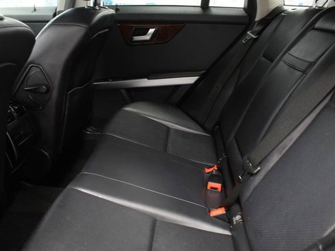 Used 2012 Mercedes-Benz GLK 350 2WD image 16