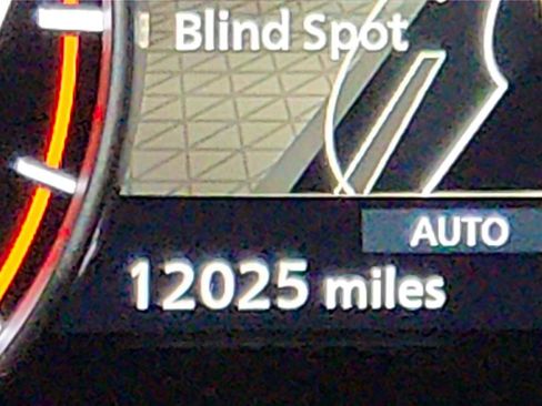 Certified 2025 Nissan Rogue SV image 39