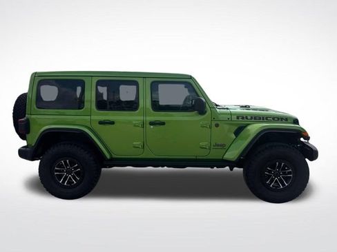 New 2025 Jeep Wrangler Unlimited Rubicon w/ XTREMEE 35" Tire Package AWD/4WD image 24