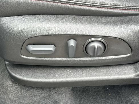 Used 2023 Chevrolet Traverse RS w/ LPO, Floor Liner Package image 16